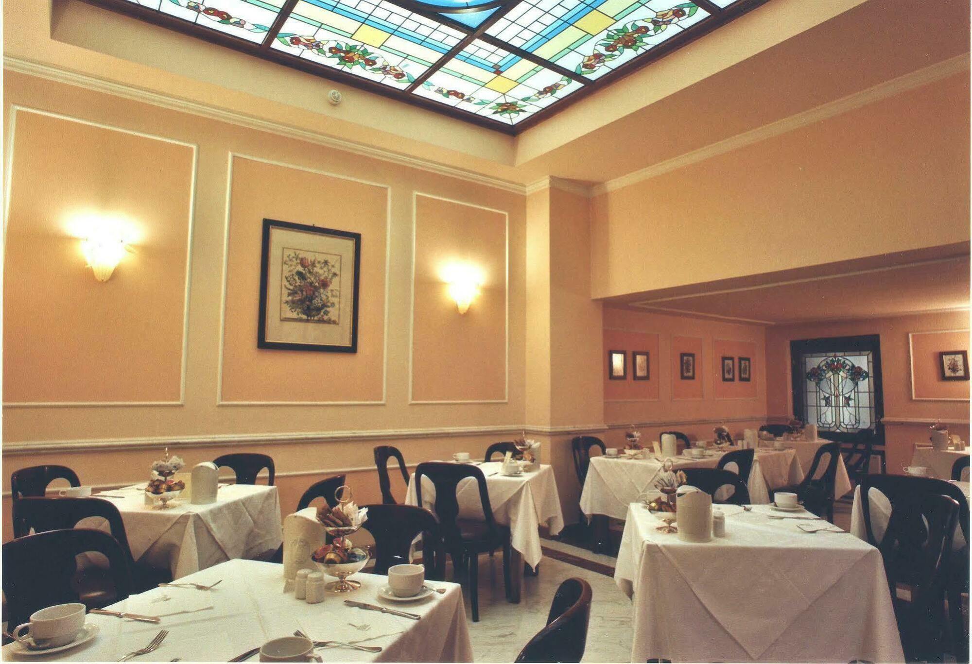 Hotel Pierre Florencia Restaurante foto