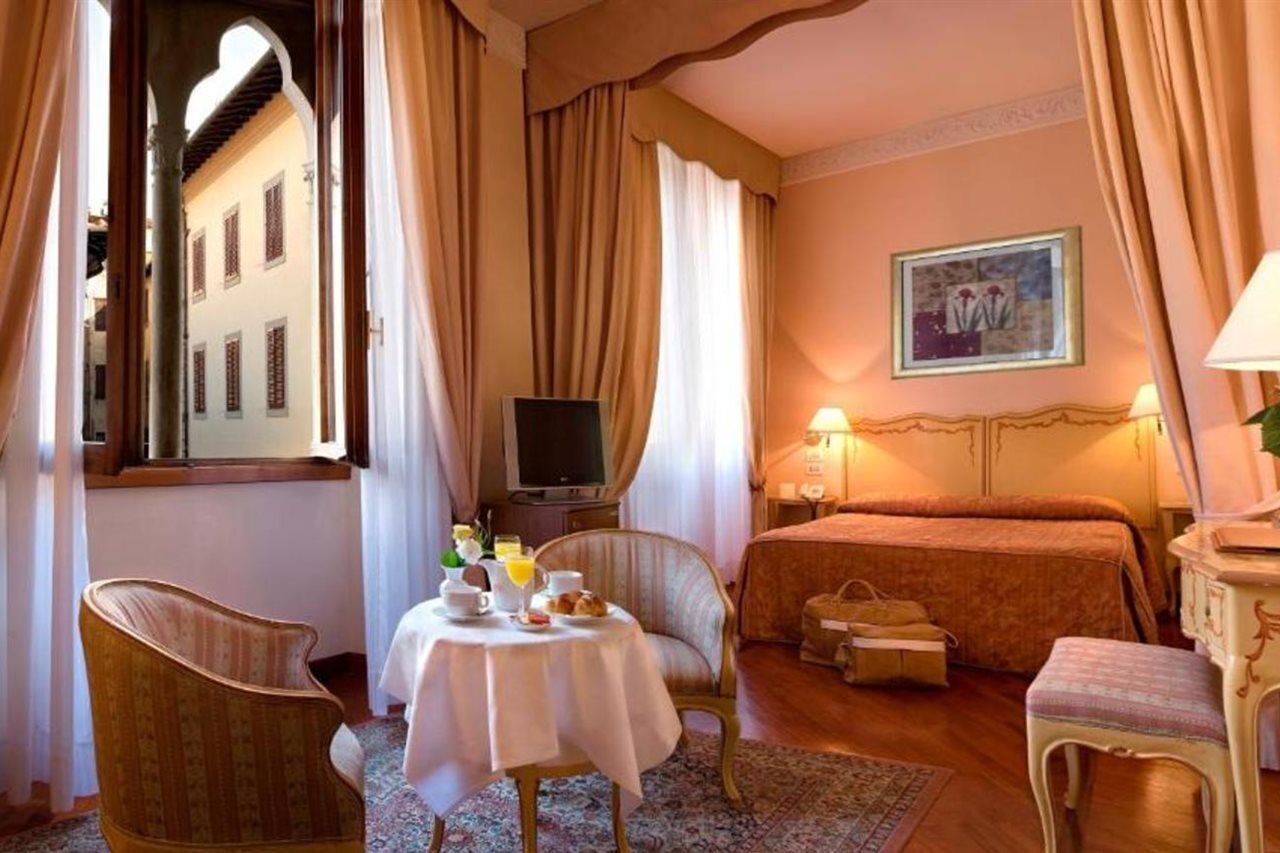 Hotel Pierre Florencia Exterior foto